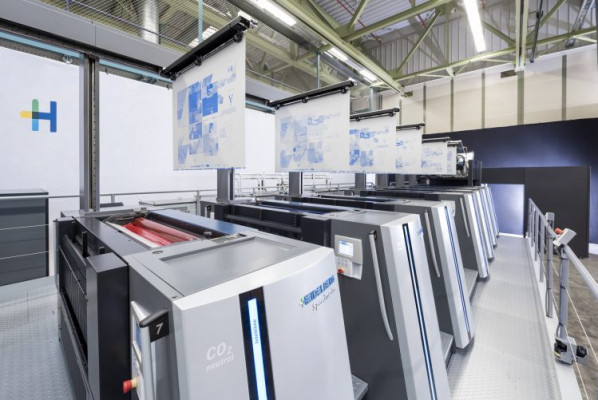 With Plate to Unit, the new, fully automated printing plate logistics system at the press, the printing plates are provided and removed using a fully automated process.
